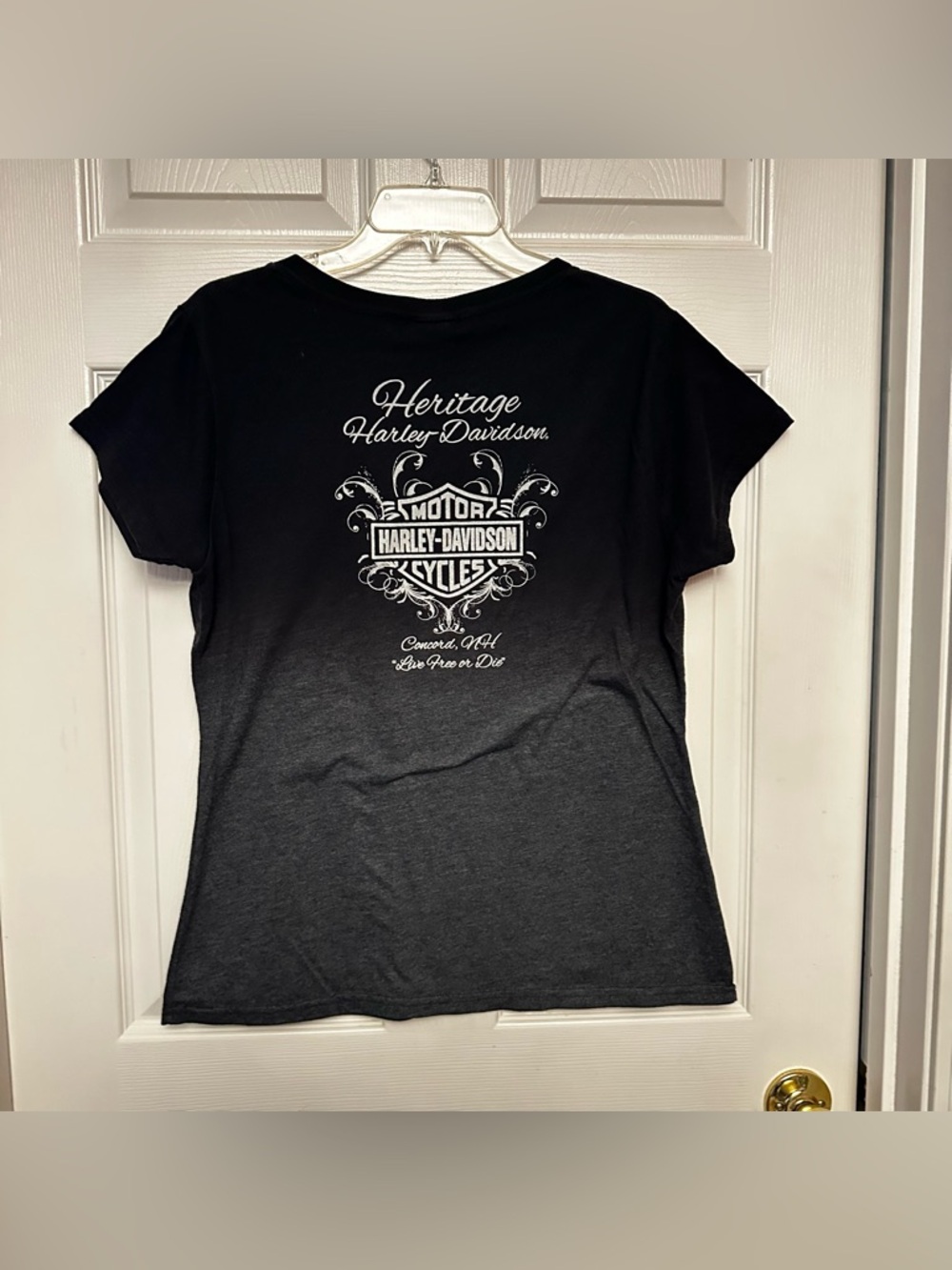 Women’s Harley Davidson Black Ombré V-Neck Bling T-Shirt Size XL Pink Accents - Picture 5 of 7